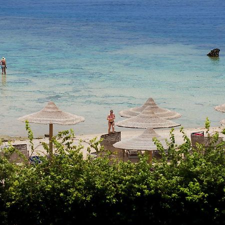Concorde Moreen Beach Resort Abu Dabbab Esterno foto