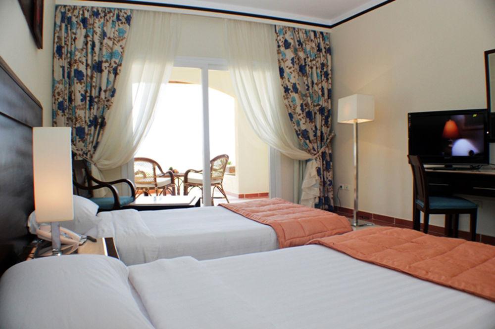 Concorde Moreen Beach Resort Abu Dabbab Esterno foto