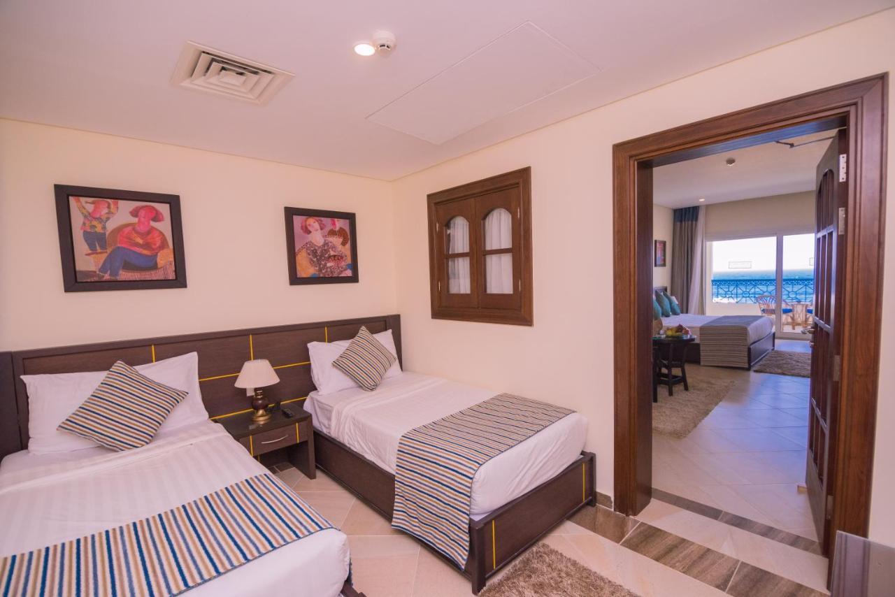 Concorde Moreen Beach Resort Abu Dabbab Esterno foto