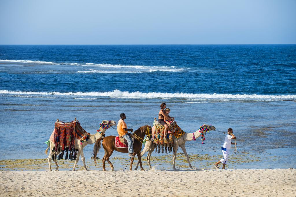 Concorde Moreen Beach Resort Abu Dabbab Esterno foto