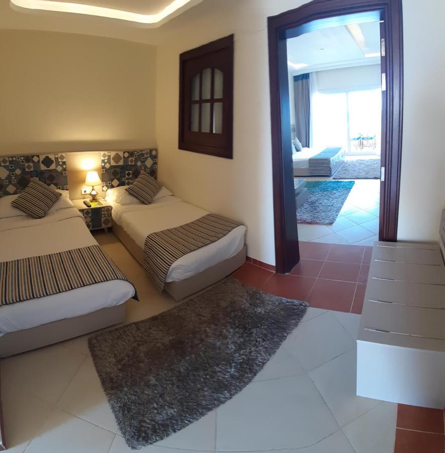 Concorde Moreen Beach Resort Abu Dabbab Esterno foto